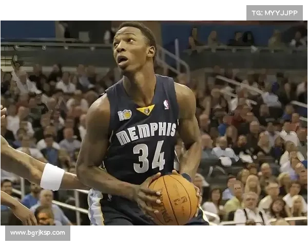NBA非洲联赛球员佩戴追踪器 实时数据传输至球探系统提升选拔效率 NBA非洲联赛球员佩戴追踪器 实时数据传输至球探系统提升选拔效率
